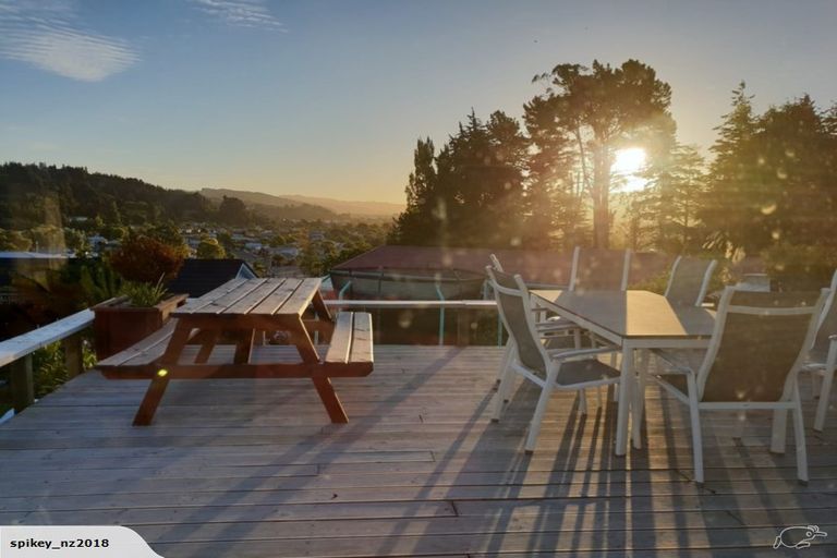 Photo of property in 1/46a Norana Road, Timberlea, Upper Hutt, 5018