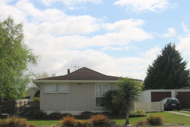 Photo of property in 52 Marshall Avenue, Richmond Heights, Taupo, 3330