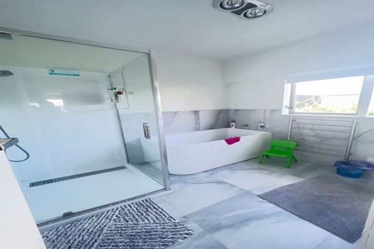 Photo of property in 83 Fisher Parade, Sunnyhills, Auckland, 2010