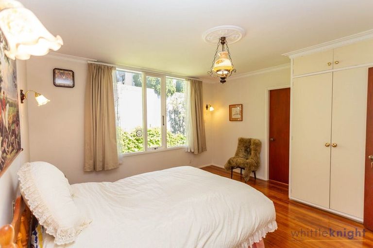 Photo of property in 185 Hackthorne Road, Cashmere, Christchurch, 8022