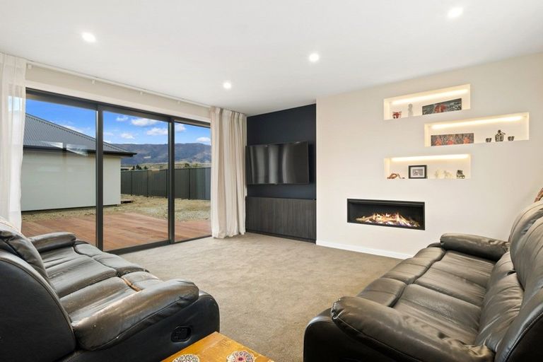 Photo of property in 16 Pegasus Court, Mount Pisa, Cromwell, 9383