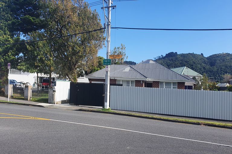 Photo of property in 1045 High Street, Avalon, Lower Hutt, 5011