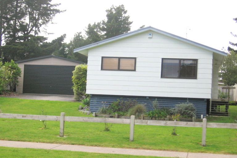 Photo of property in 225 Vista Paku, Pauanui, Hikuai, 3579