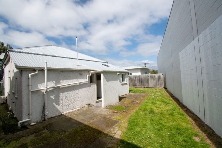 Photo of property in 73 Nursery Road, Phillipstown, Christchurch, 8011