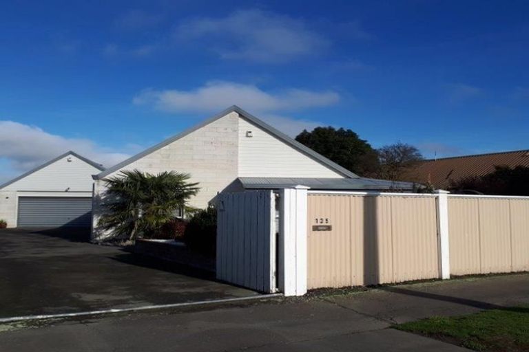 Photo of property in 135 Dunbars Road, Halswell, Christchurch, 8025