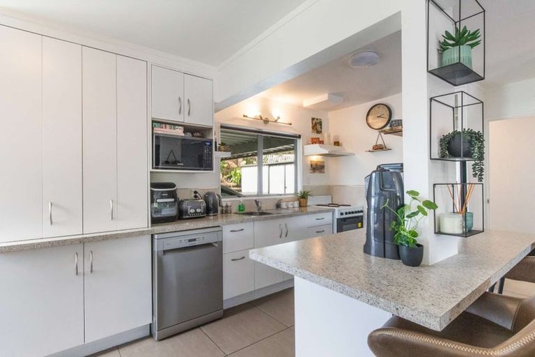 Photo of property in 126a Osprey Drive, Welcome Bay, Tauranga, 3112