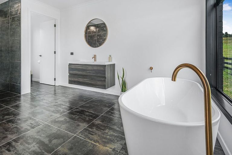 Photo of property in 355 Driver Road, Ngaruawahia, 3791