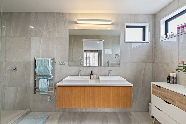 Photo of property in 15a Garden Road, Merivale, Christchurch, 8014