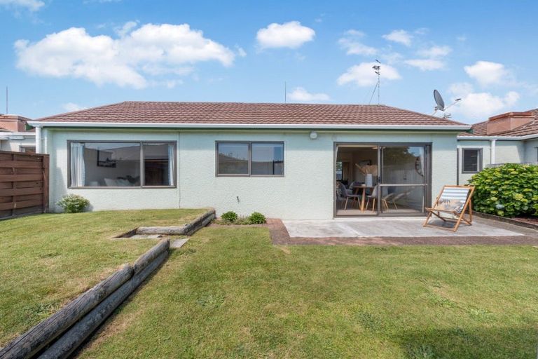 Photo of property in 2b Kaniere Street, Mount Maunganui, 3116
