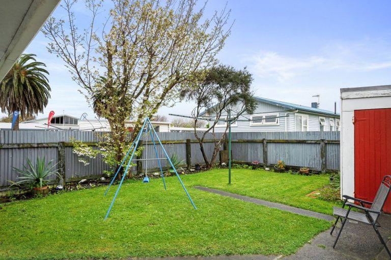 Photo of property in 23b Collingwood Street, Levin, 5510