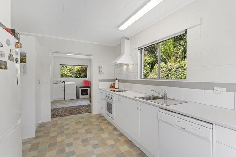Photo of property in 15 Ngaio Street, Otaki Beach, Otaki, 5512