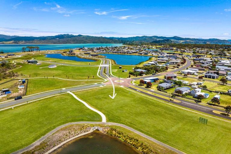 Photo of property in 302 Harbour Drive East, Matarangi, Whitianga, 3592