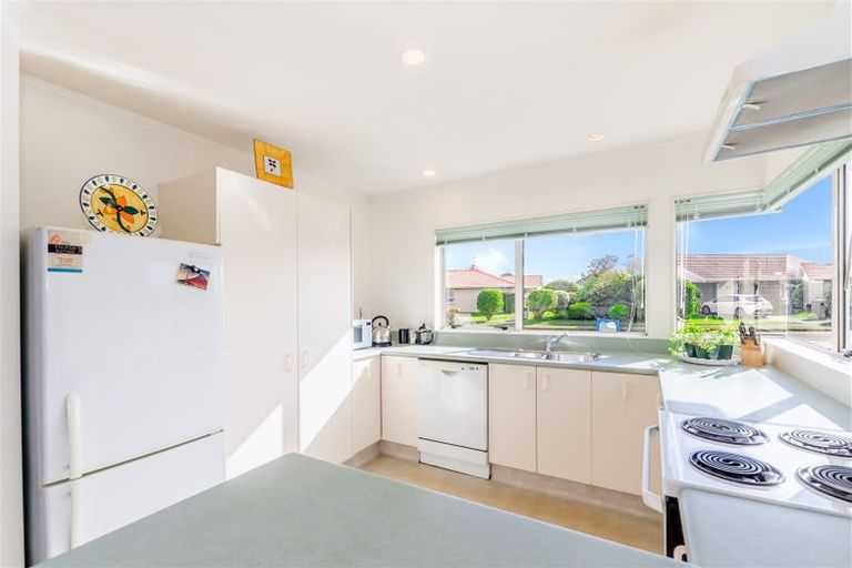 Photo of property in 9a Heihei Place, Paraparaumu, 5032