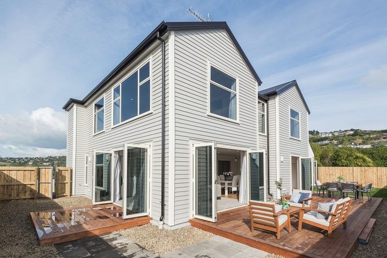 Photo of property in 94 Glenstrae Road, Redcliffs, Christchurch, 8081