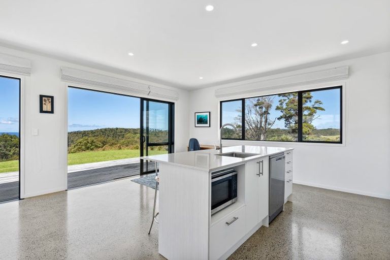 Photo of property in 158 Clements Road, Matapouri, Whangarei, 0173