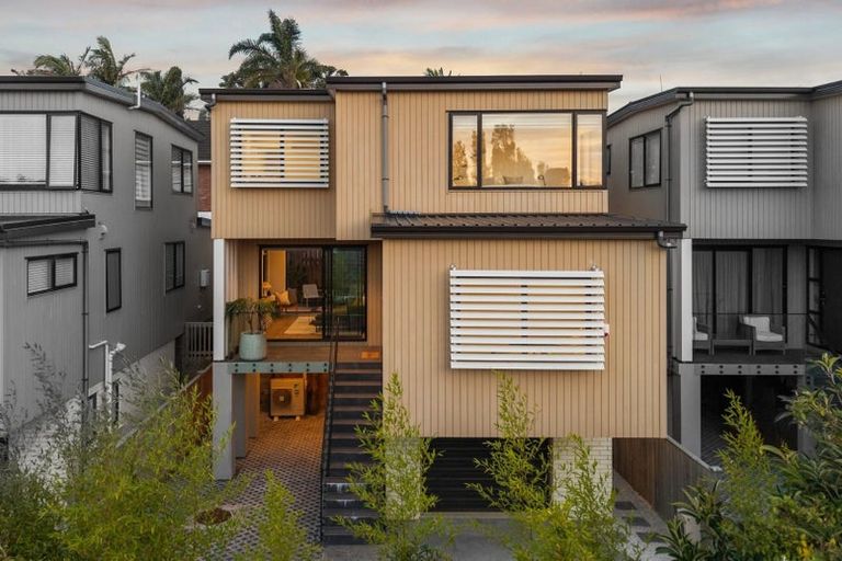 Photo of property in 49b Northboro Road, Belmont, Auckland, 0622