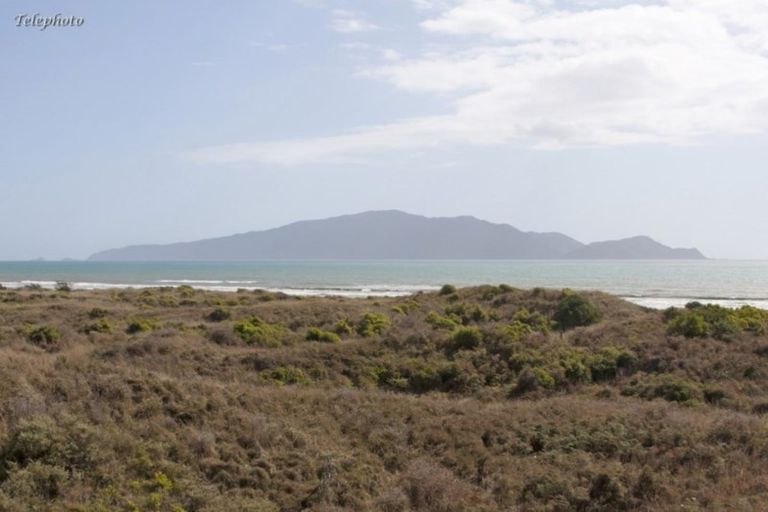 Photo of property in 47 Pingoa Lane, Peka Peka, Waikanae, 5391