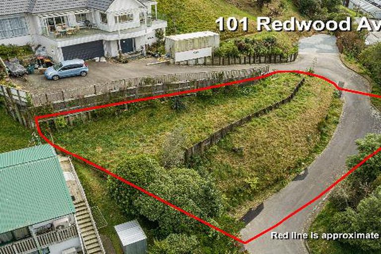 Photo of property in 101 Redwood Avenue, Tawa, Wellington, 5028