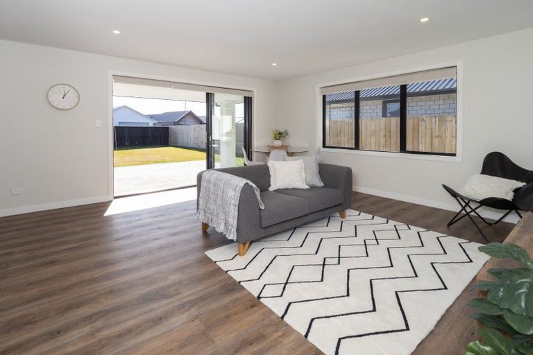 Photo of property in 5 Jag Way, Tinwald, Ashburton, 7700