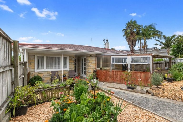 Photo of property in 11 Cartwright Road, Onerahi, Whangarei, 0110