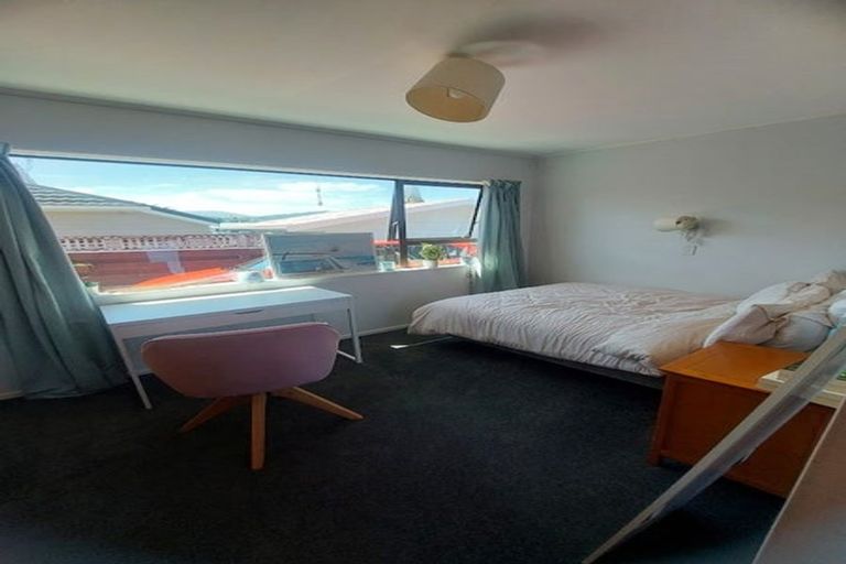 Photo of property in 25a Toru Road, Paraparaumu Beach, Paraparaumu, 5032