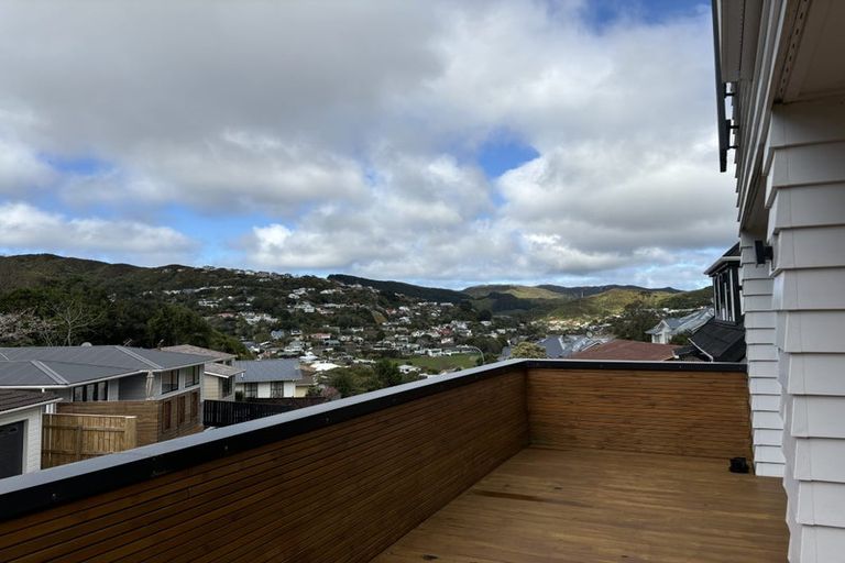 Photo of property in 31 Percy Dyett Drive, Karori, Wellington, 6012