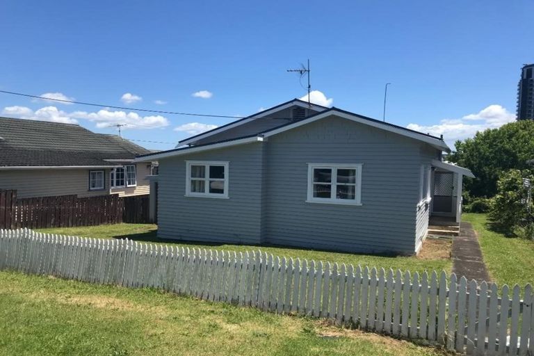 Photo of property in 21 Tennyson Avenue, Takapuna, Auckland, 0622