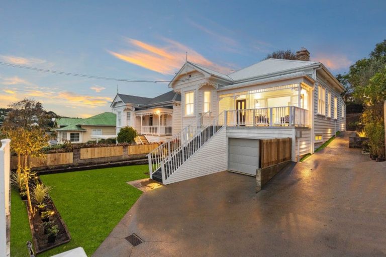 Photo of property in 1 Ara Street, Remuera, Auckland, 1050