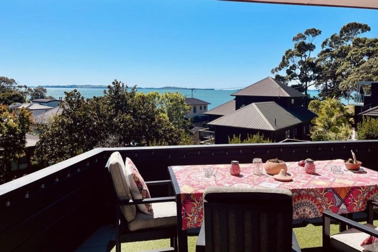 Photo of property in 166a Mellons Road, Mellons Bay, Auckland, 2014