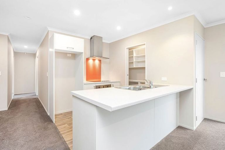 Photo of property in 8 Hurutini Way, Halswell, Christchurch, 8025