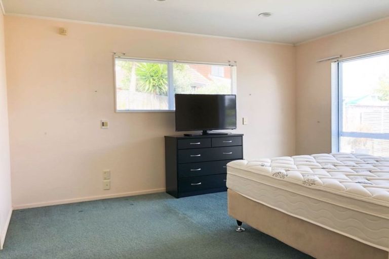 Photo of property in 20 Harvest Drive, Henderson, Auckland, 0612