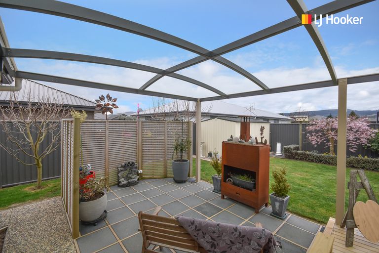 Photo of property in 4 Caledonia Drive, Mosgiel, 9024