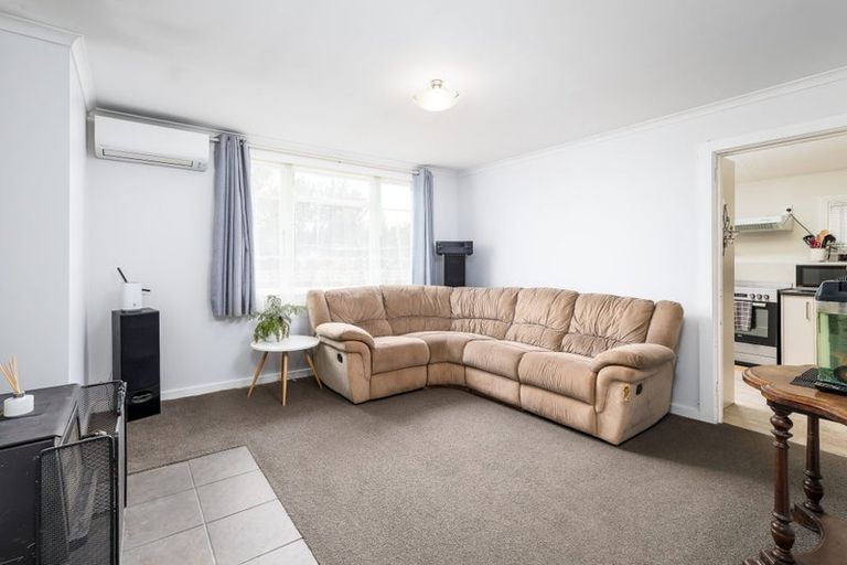 Photo of property in 1 Edward Street, Waimate, 7924