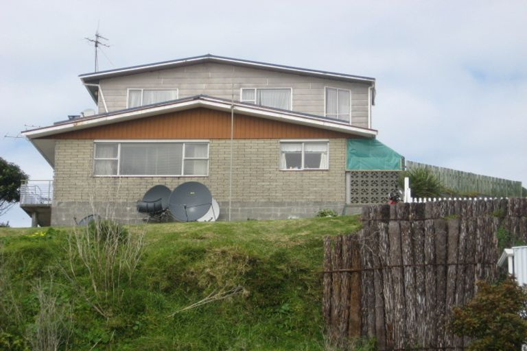 Photo of property in 23b Port View Crescent, Moturoa, New Plymouth, 4310
