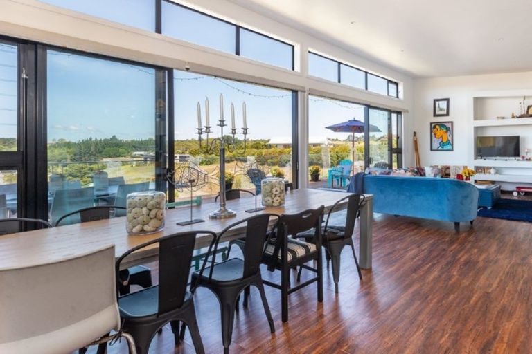 Photo of property in 161 Tara Road, Mangawhai, Kaiwaka, 0573