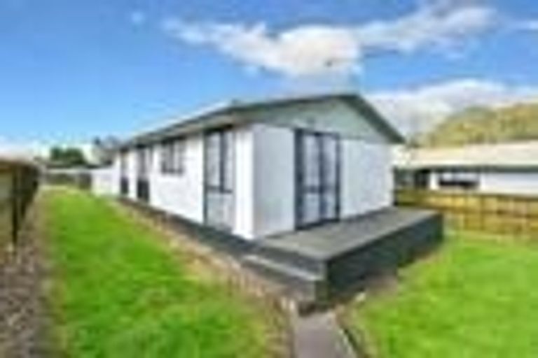 Photo of property in 31c Nearco Street, Randwick Park, Auckland, 2105