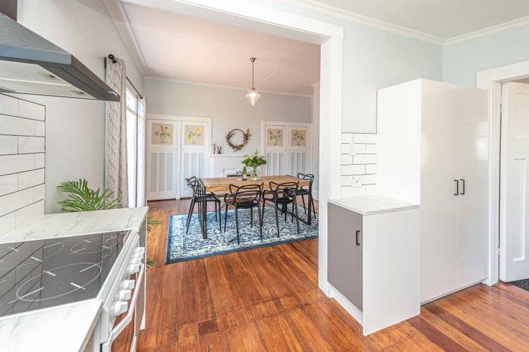 Photo of property in 17 Gonville Avenue, Gonville, Whanganui, 4501