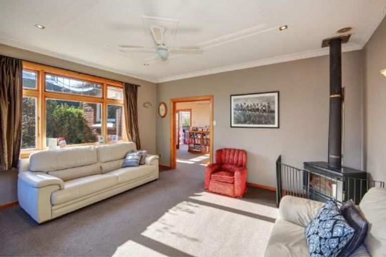 Photo of property in 56 Forfar Street, Clyde Hill, Dunedin, 9011