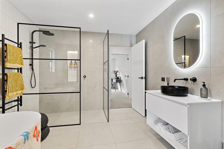 Photo of property in 10 Tuatahi Avenue, Solway, Masterton, 5810