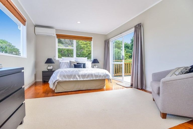 Photo of property in 36 Edgeworth Road, Glenfield, Auckland, 0629