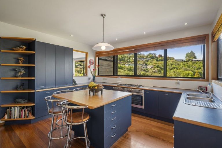 Photo of property in 5 Te Urunga Place, Acacia Bay, Taupo, 3330