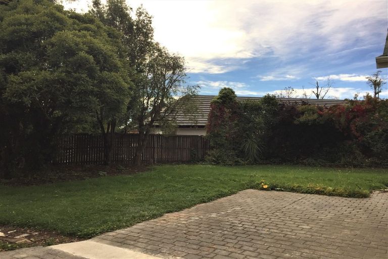 Photo of property in 1/23a Hamilton Avenue, Ilam, Christchurch, 8041