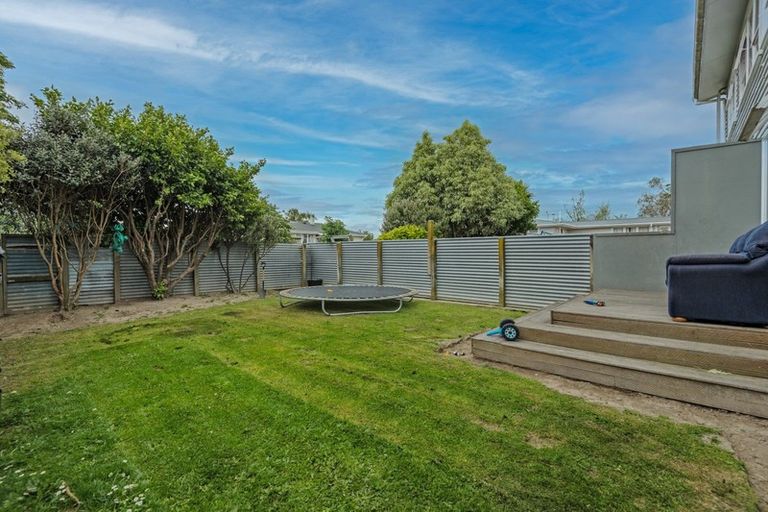 Photo of property in 26 Farnham Avenue, Highbury, Palmerston North, 4412