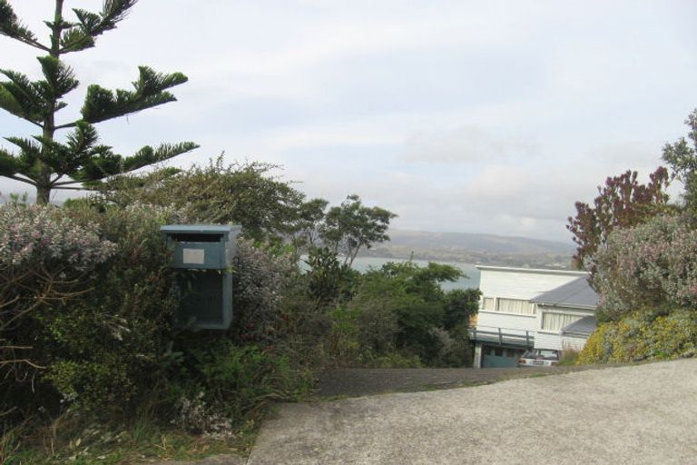 Photo of property in 58 Mana View Road, Paremata, Porirua, 5026