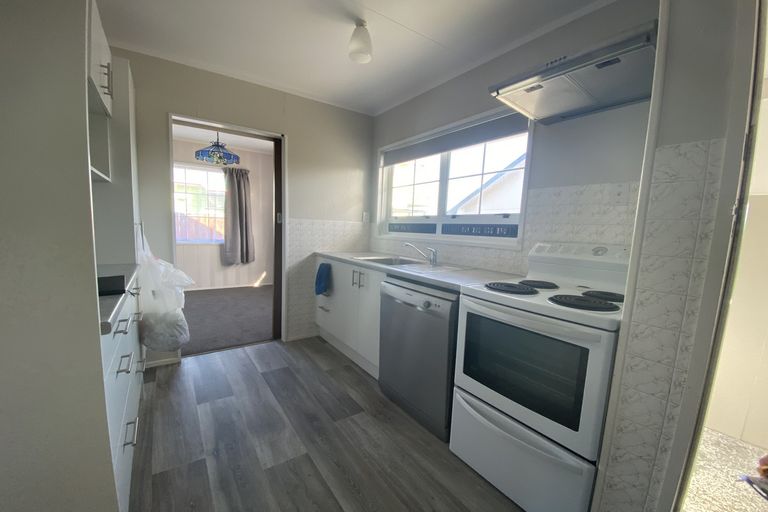 Photo of property in 46 Lee Street, Castlecliff, Whanganui, 4501