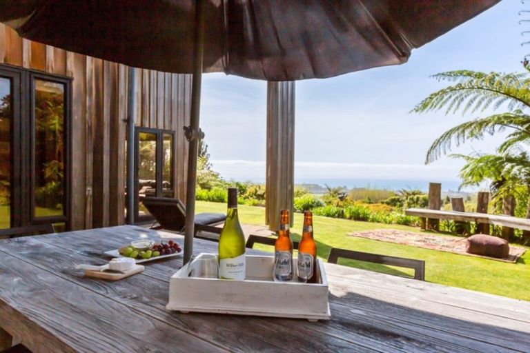 Photo of property in 171 Wairau Road, Kaitake, New Plymouth, 4374