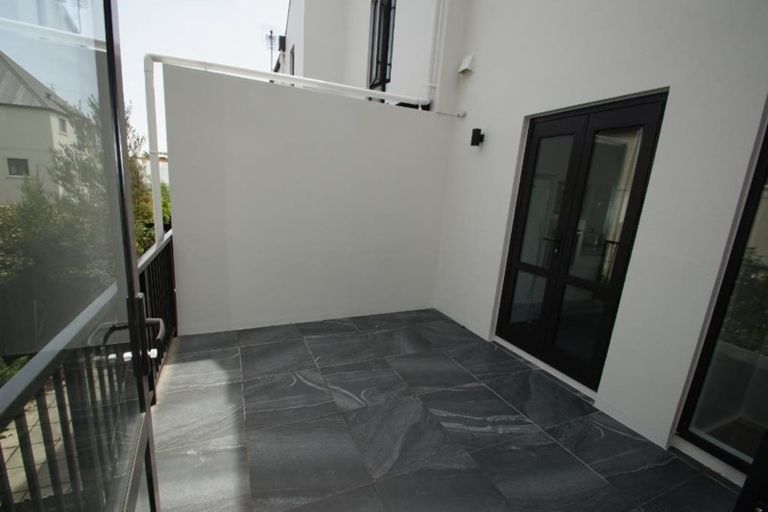 Photo of property in 73b Carlton Mill Road, Merivale, Christchurch, 8014