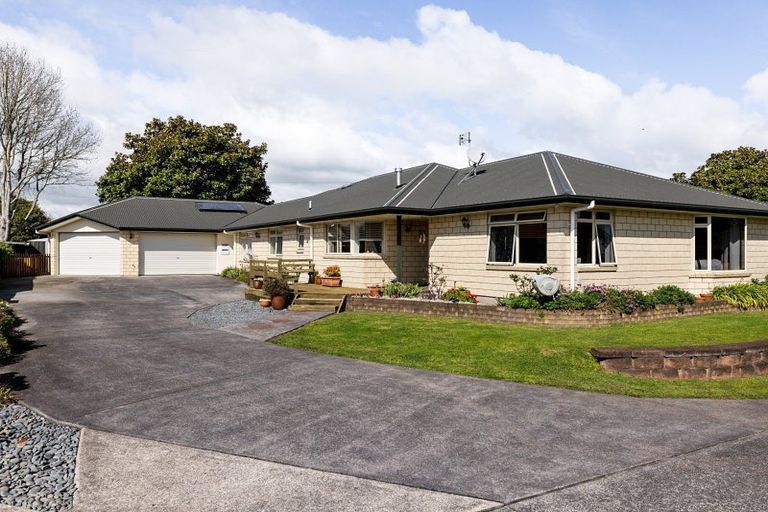 Photo of property in 2 Holmwood Park Drive, Morrinsville, 3300
