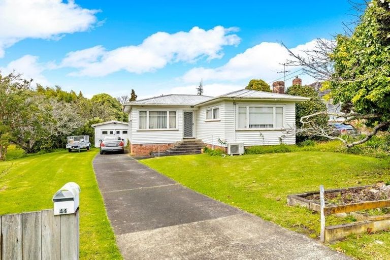 Photo of property in 44 Wedgwood Avenue, Mangere East, Auckland, 2024
