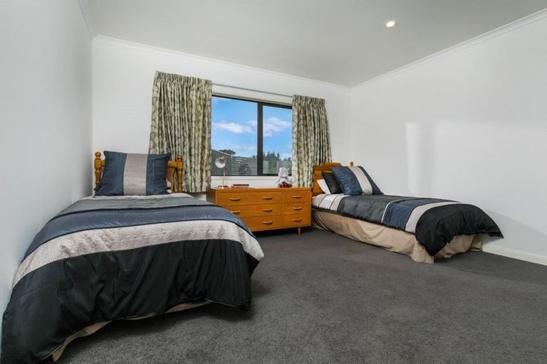 Photo of property in 61c Rautahi Terrace, Redvale, Albany, 0792